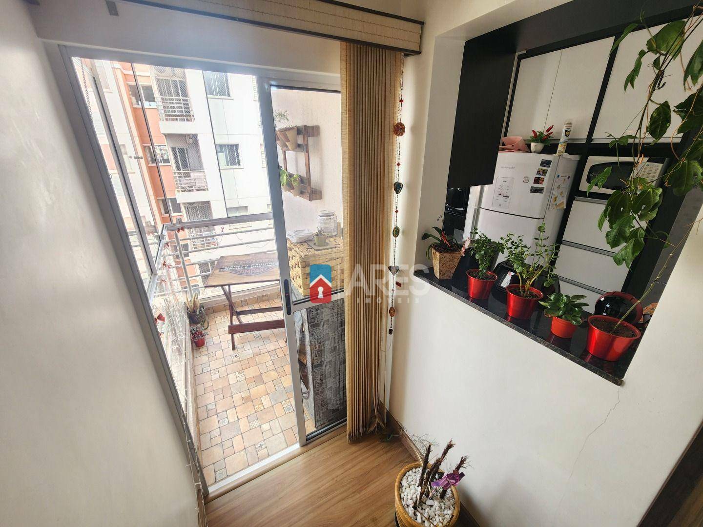 Apartamento à venda com 3 quartos, 61m² - Foto 5