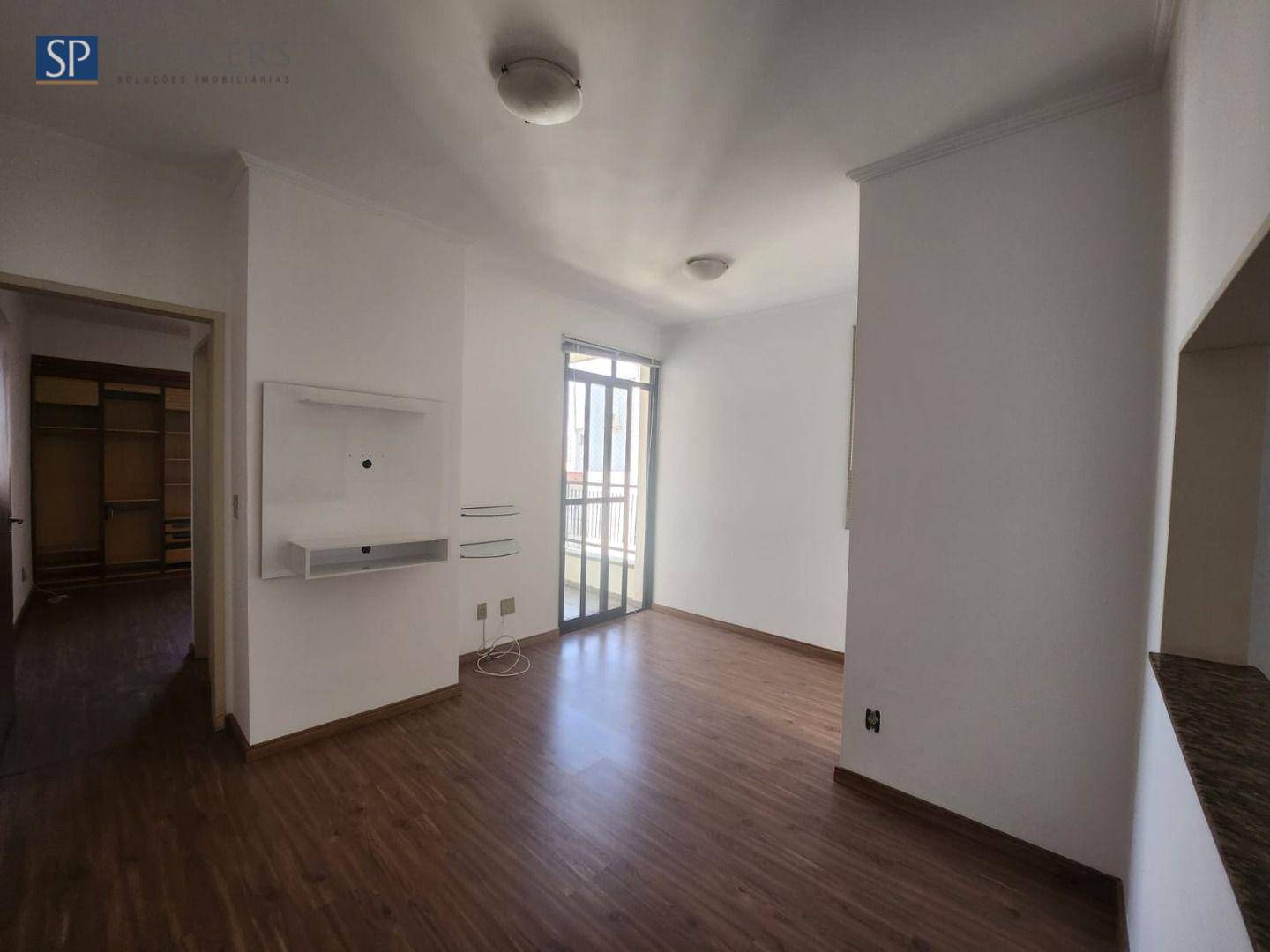 Apartamento à venda com 1 quarto, 42m² - Foto 2