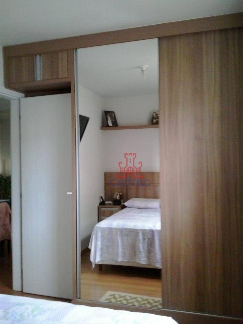 Apartamento à venda com 2 quartos, 45m² - Foto 7