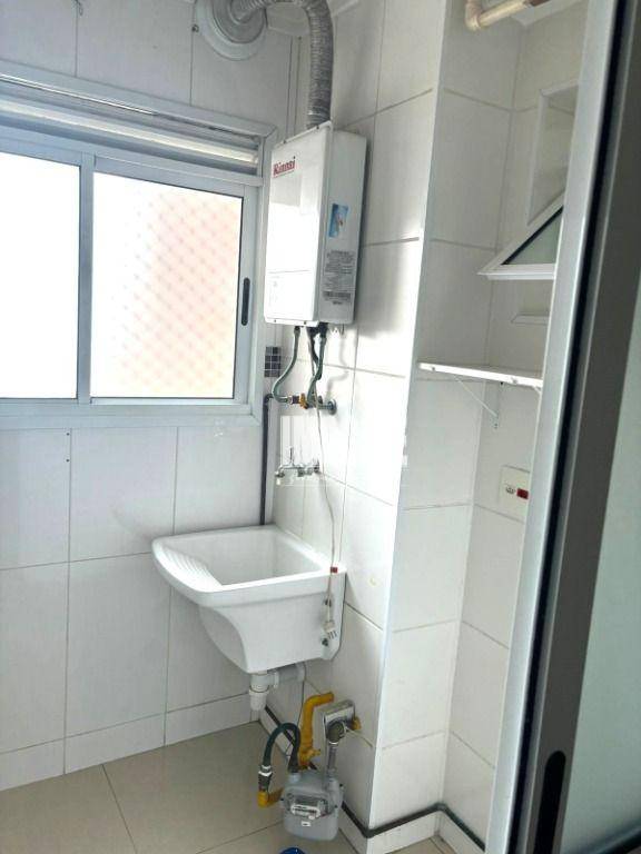 Apartamento à venda com 2 quartos, 69m² - Foto 5