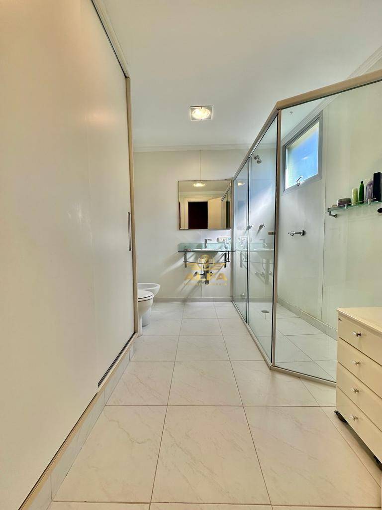 Apartamento à venda com 3 quartos, 156m² - Foto 16