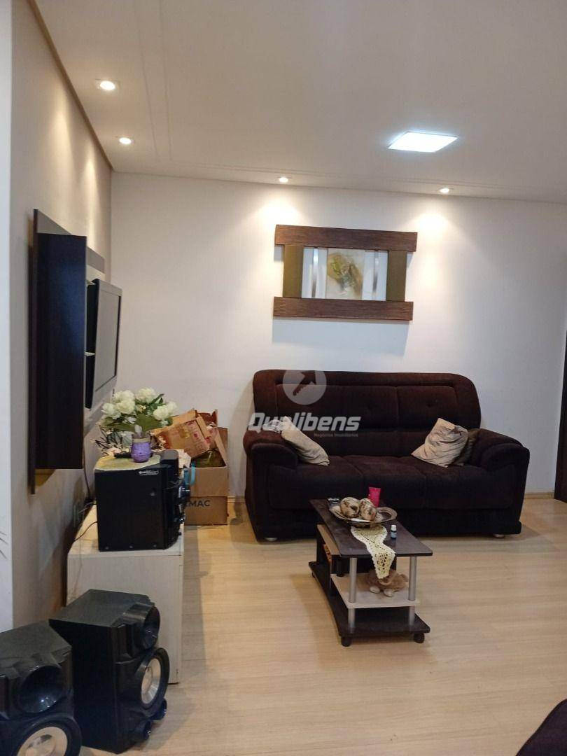 Apartamento à venda com 3 quartos, 104m² - Foto 2