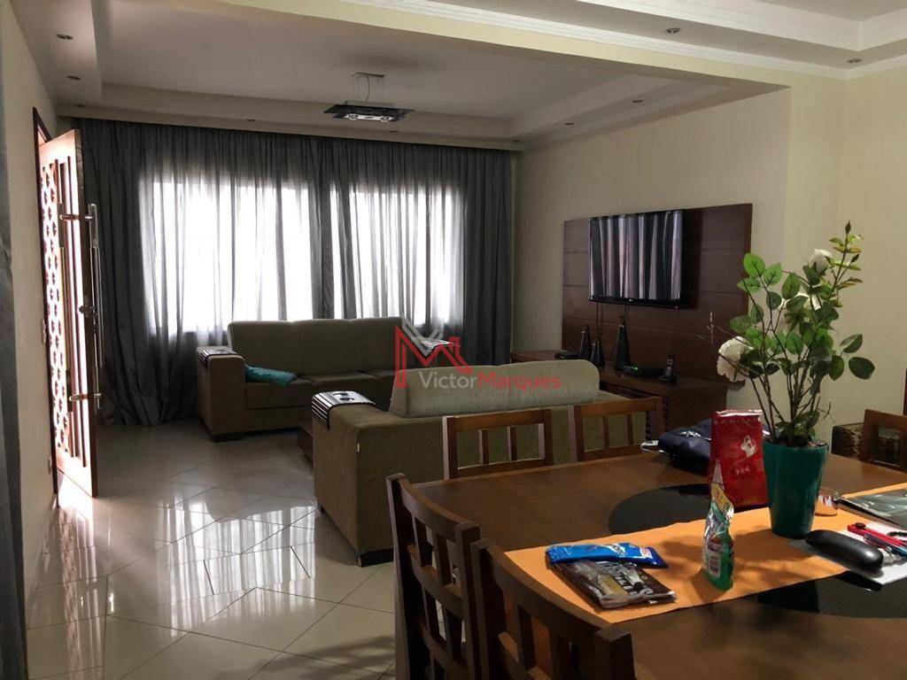 Casa à venda com 3 quartos, 134M2 - Foto 1