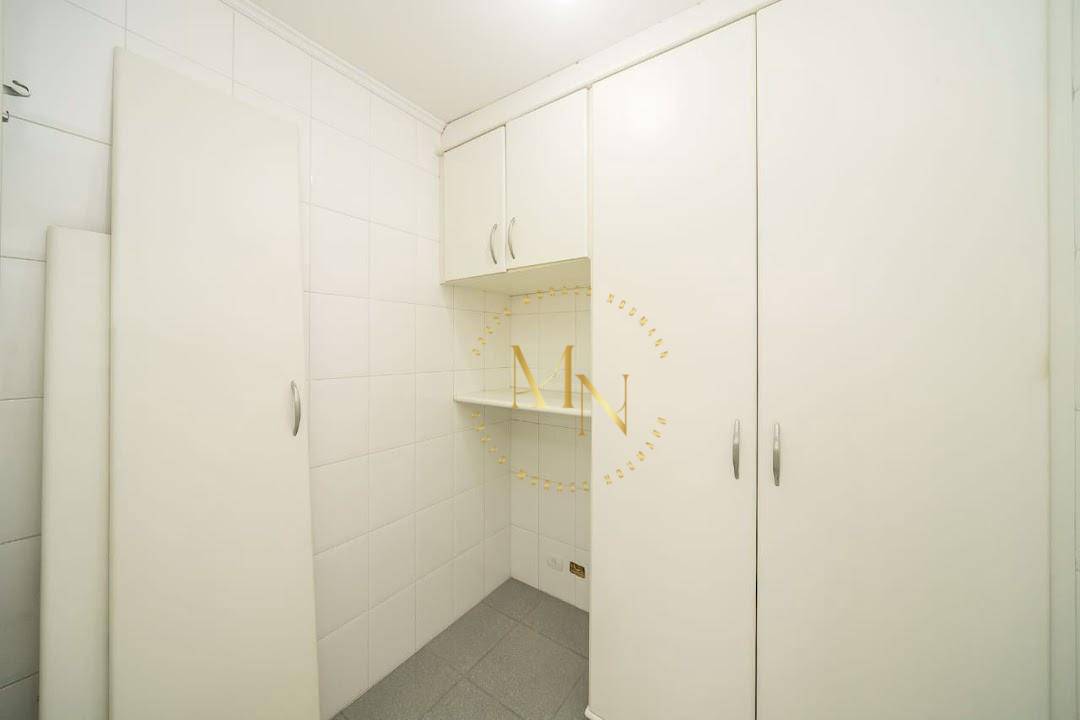 Apartamento à venda com 4 quartos, 157m² - Foto 30