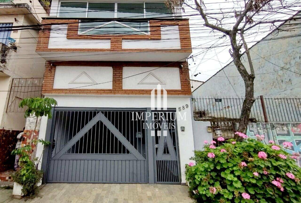 Sobrado à venda e aluguel com 3 quartos, 180m² - Foto 1