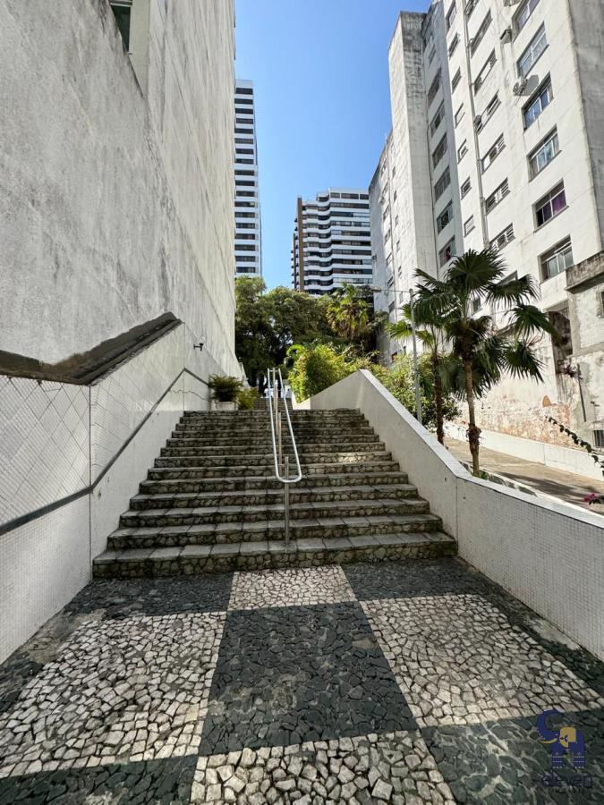 Apartamento à venda com 2 quartos, 63m² - Foto 3