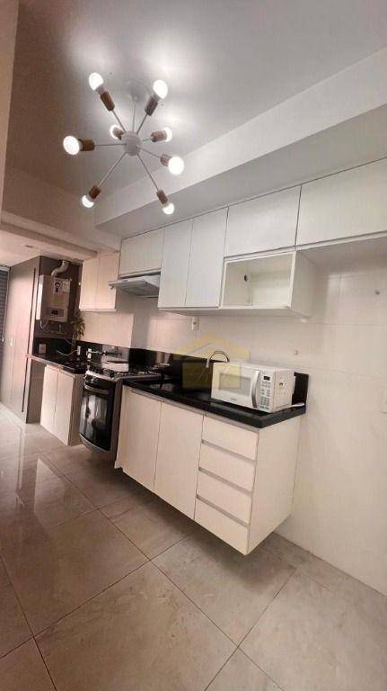 Apartamento para alugar com 2 quartos, 68m² - Foto 3