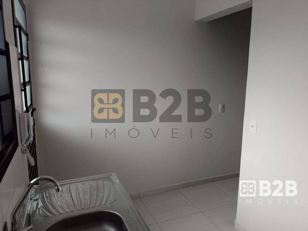 Depósito-Galpão-Armazém à venda, 216m² - Foto 3