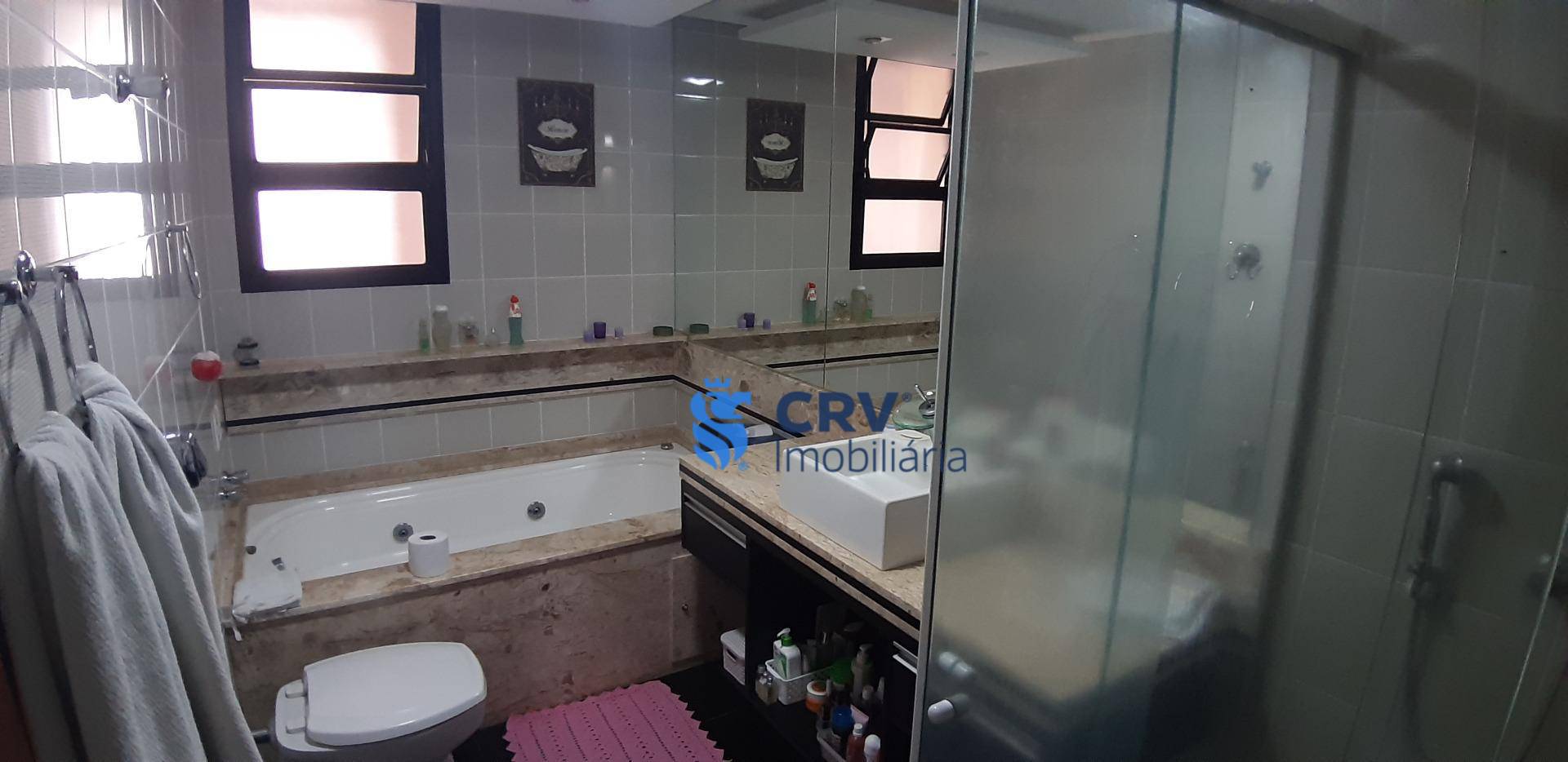 Apartamento à venda com 3 quartos, 191m² - Foto 21