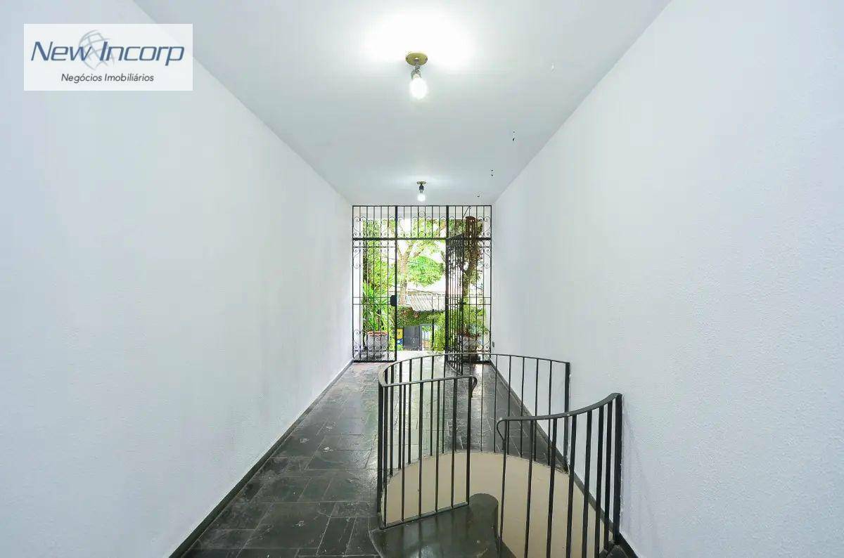 Sobrado à venda com 3 quartos, 264m² - Foto 28