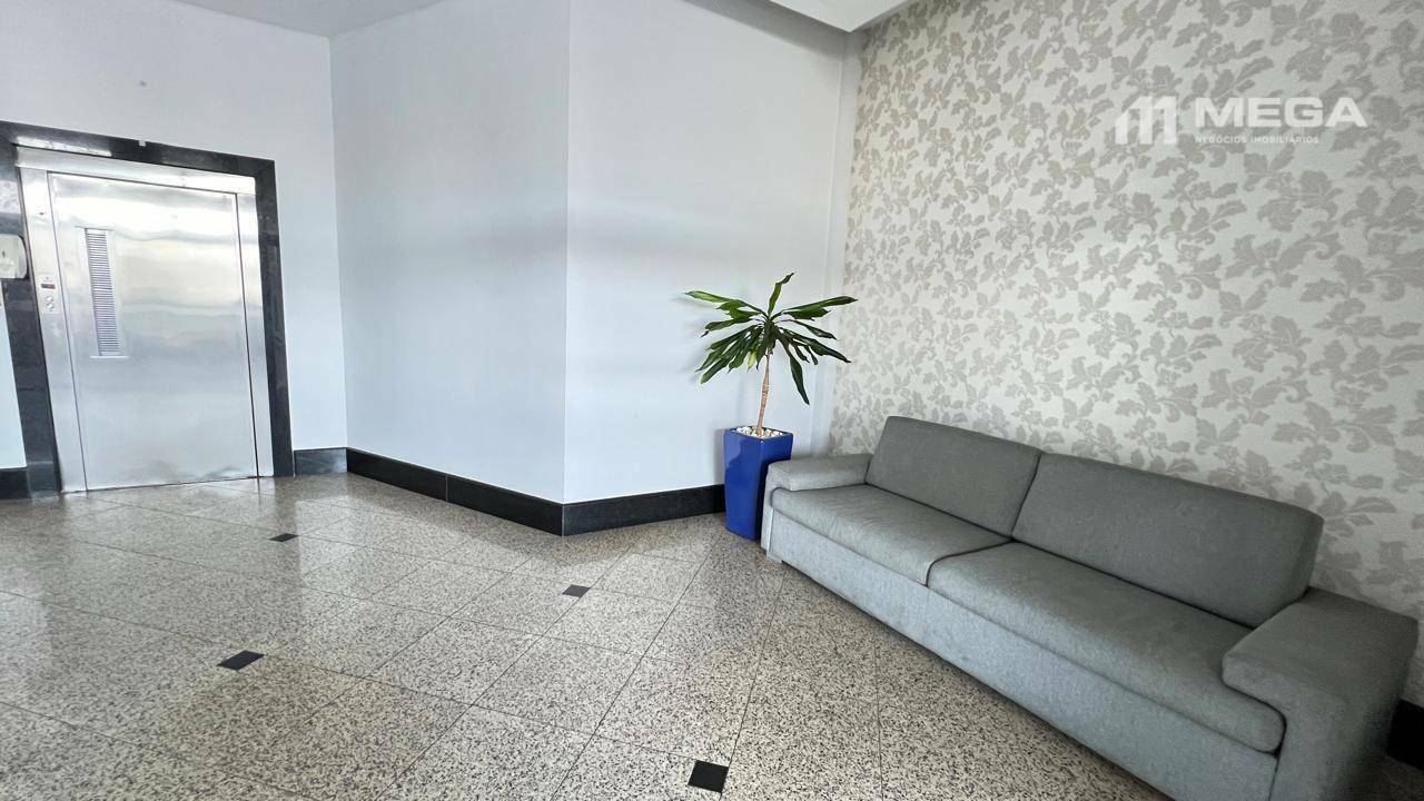 Apartamento à venda com 3 quartos, 150m² - Foto 11