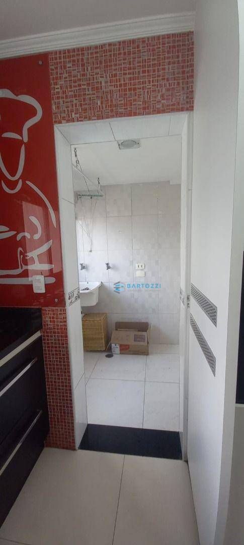 Apartamento à venda com 2 quartos, 65m² - Foto 20