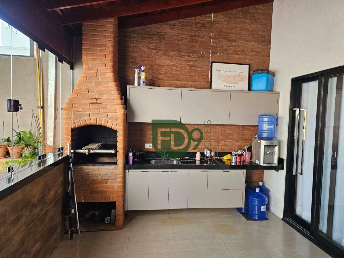 Casa à venda com 3 quartos, 180m² - Foto 12