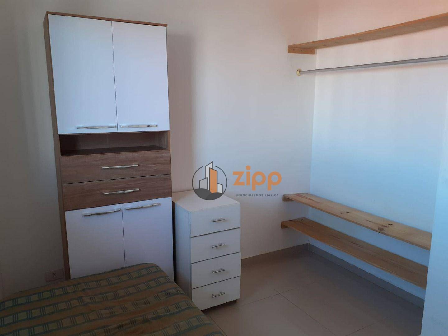 Apartamento à venda com 1 quarto, 37m² - Foto 3