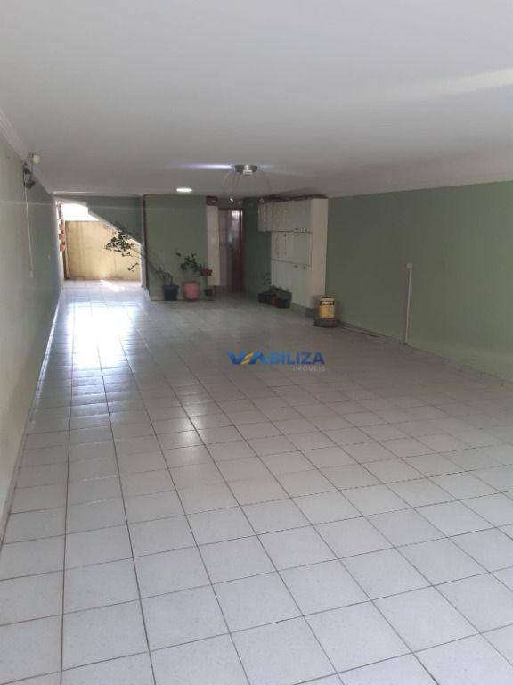 Sobrado à venda com 3 quartos, 203m² - Foto 3