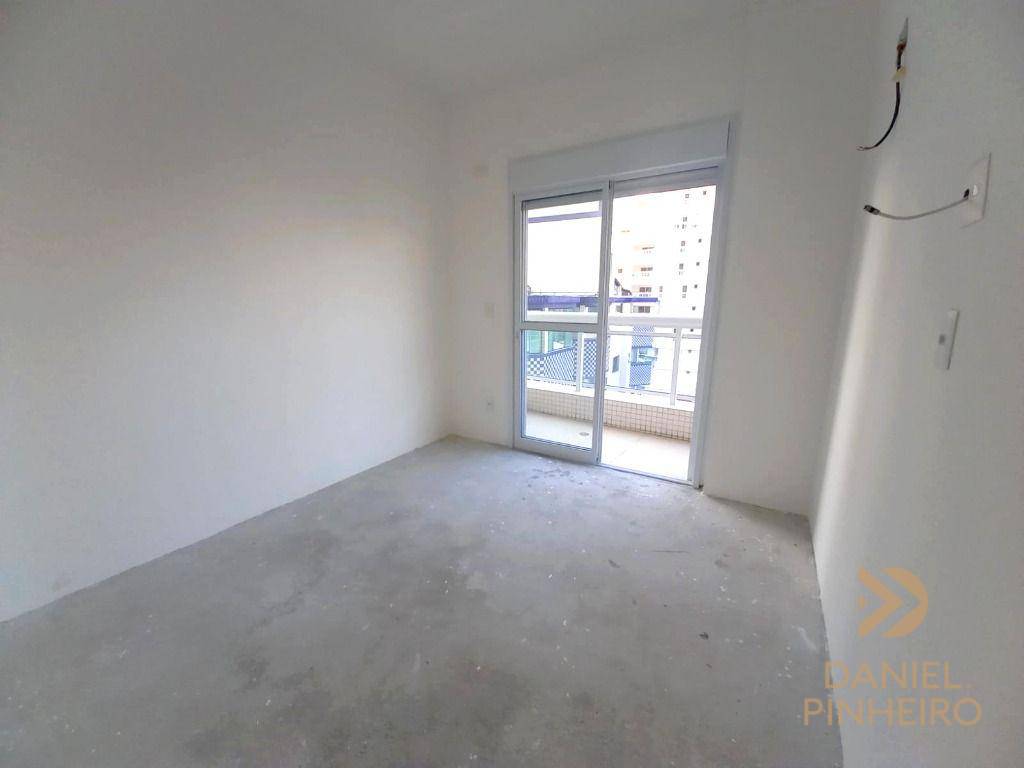 Apartamento à venda com 3 quartos, 150m² - Foto 17