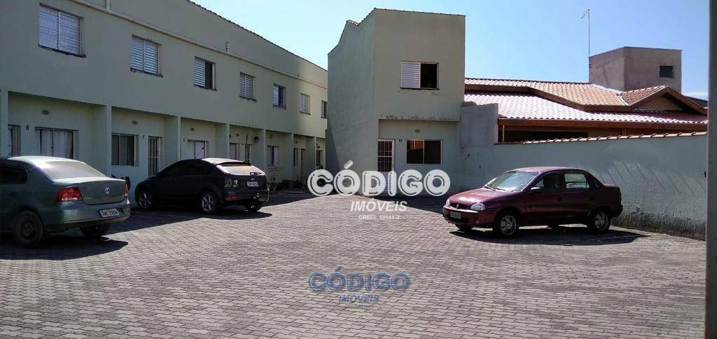 Sobrado à venda com 2 quartos, 67m² - Foto 1