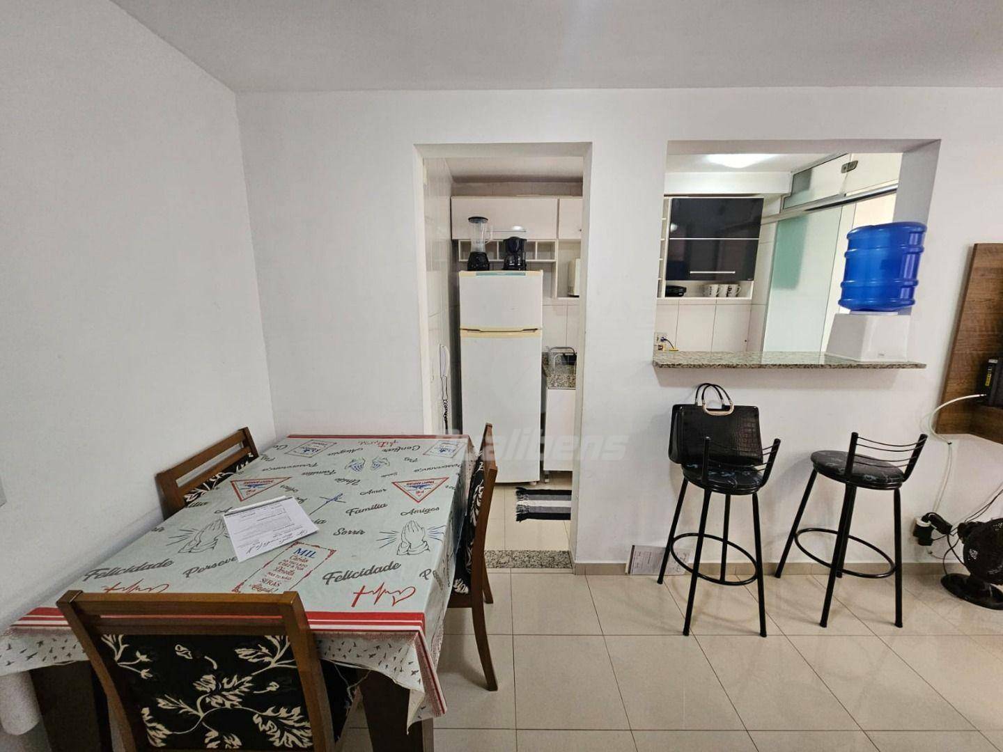 Apartamento à venda com 2 quartos, 47m² - Foto 4