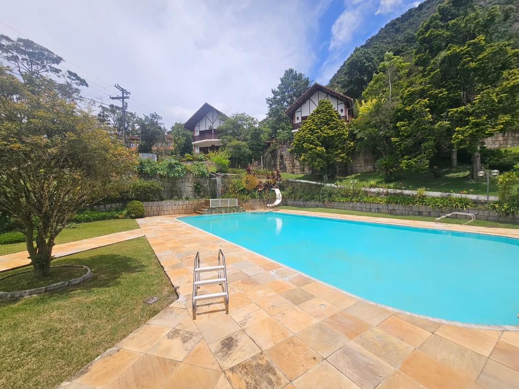 Casa de Condomínio à venda com 6 quartos, 190m² - Foto 44
