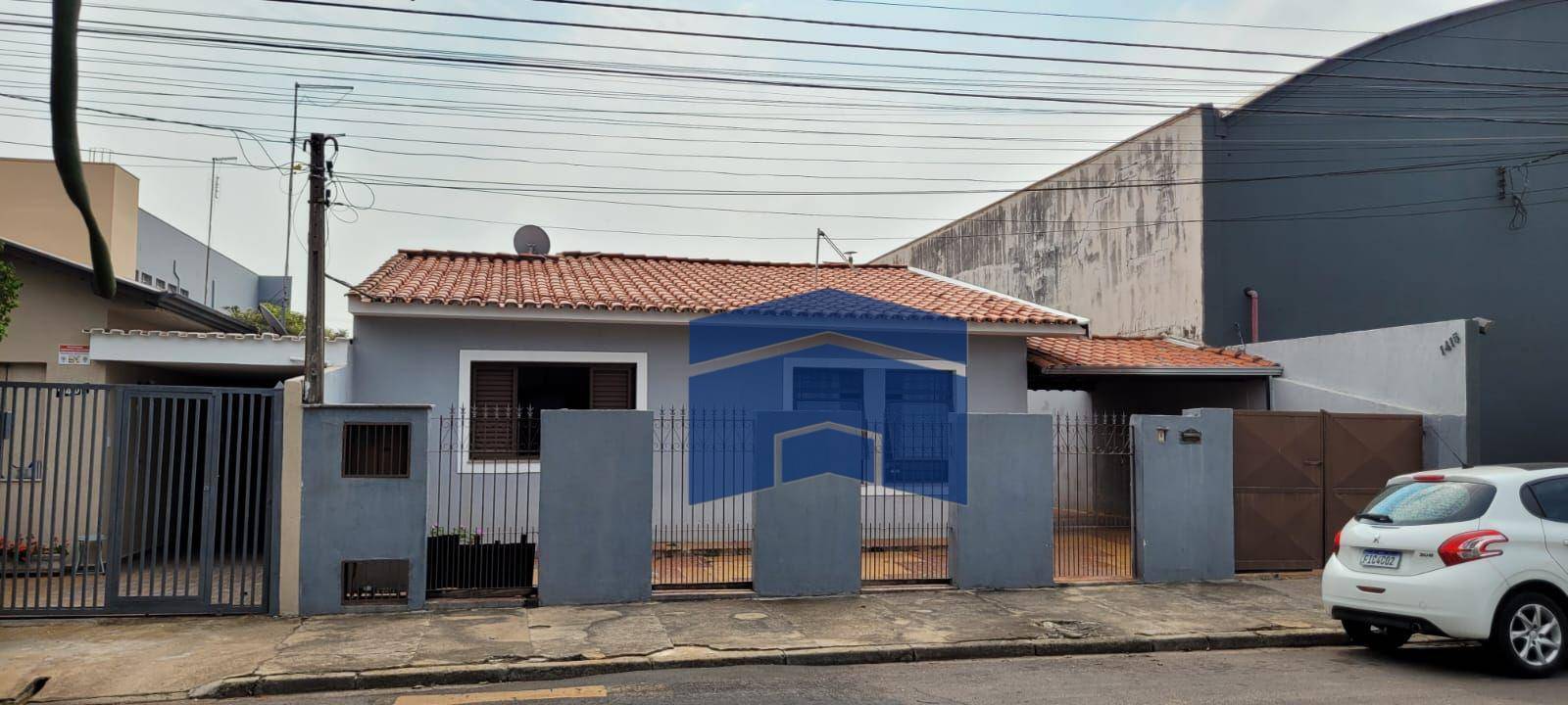 Casa à venda com 3 quartos, 193m² - Foto 3