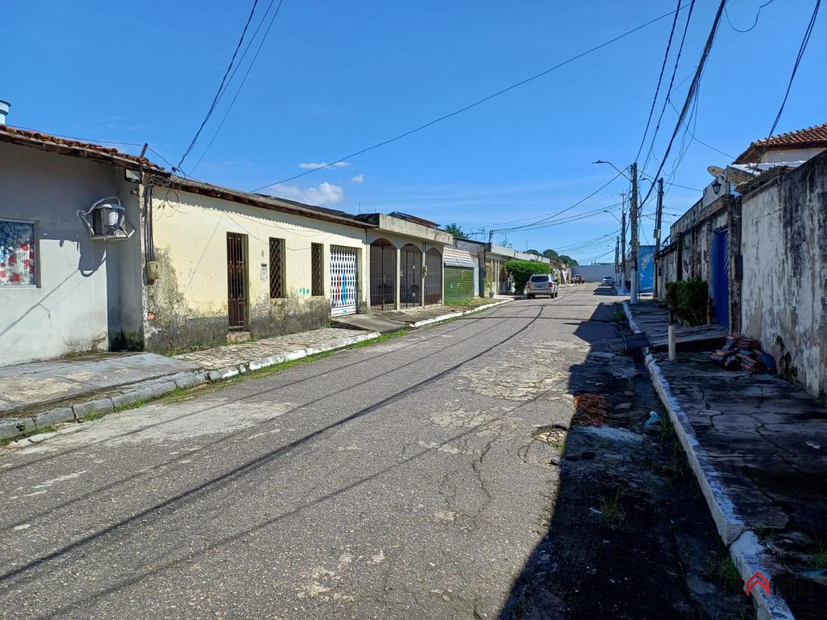 Casa à venda com 2 quartos, 200m² - Foto 19