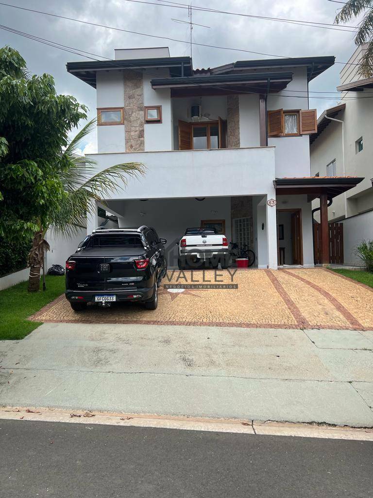 Casa de Condomínio à venda com 4 quartos, 276m² - Foto 1