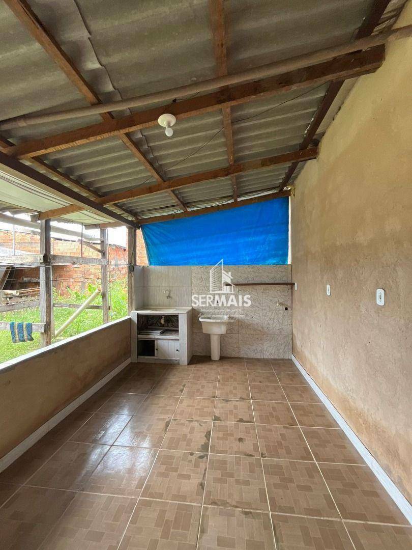 Casa à venda com 2 quartos, 350m² - Foto 5