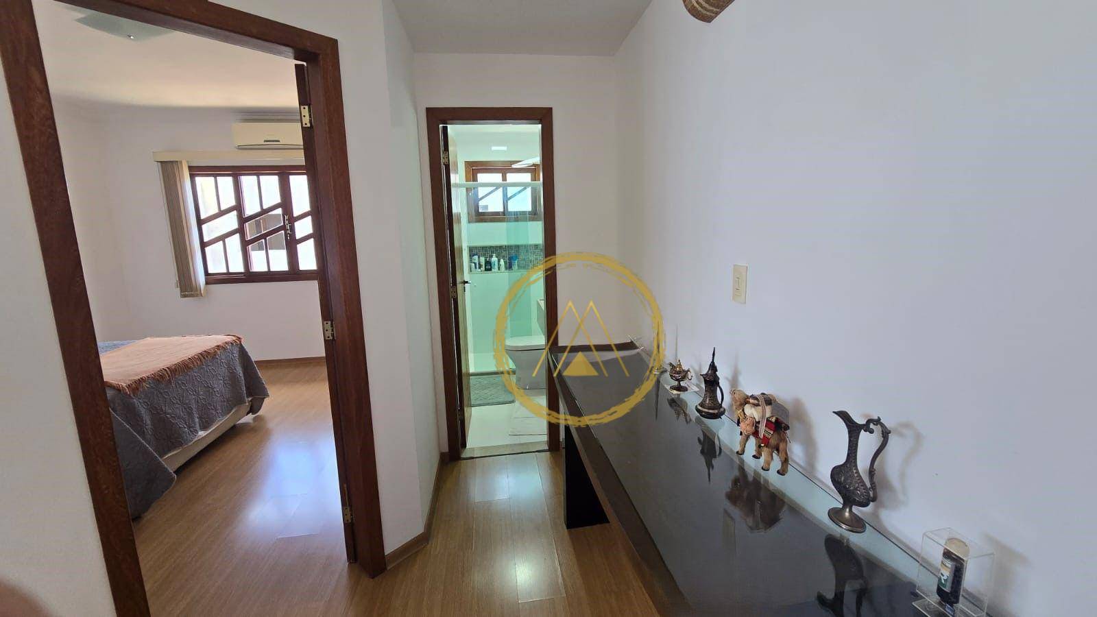 Casa à venda com 3 quartos, 198m² - Foto 15