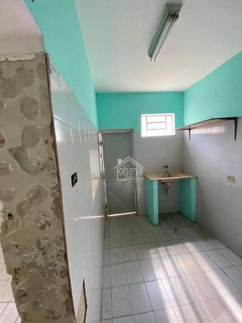 Casa à venda com 3 quartos, 175m² - Foto 9