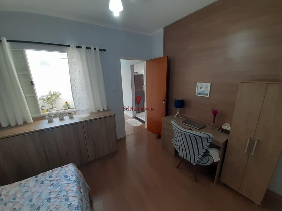 Casa à venda com 3 quartos, 191m² - Foto 8