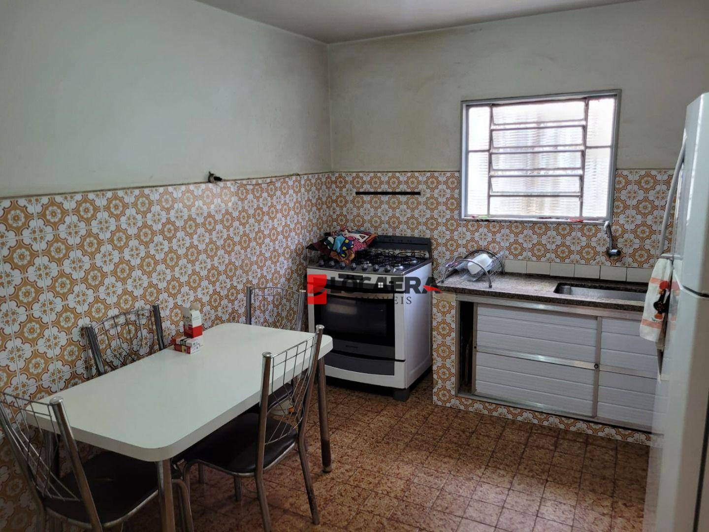 Casa à venda com 5 quartos, 159m² - Foto 4