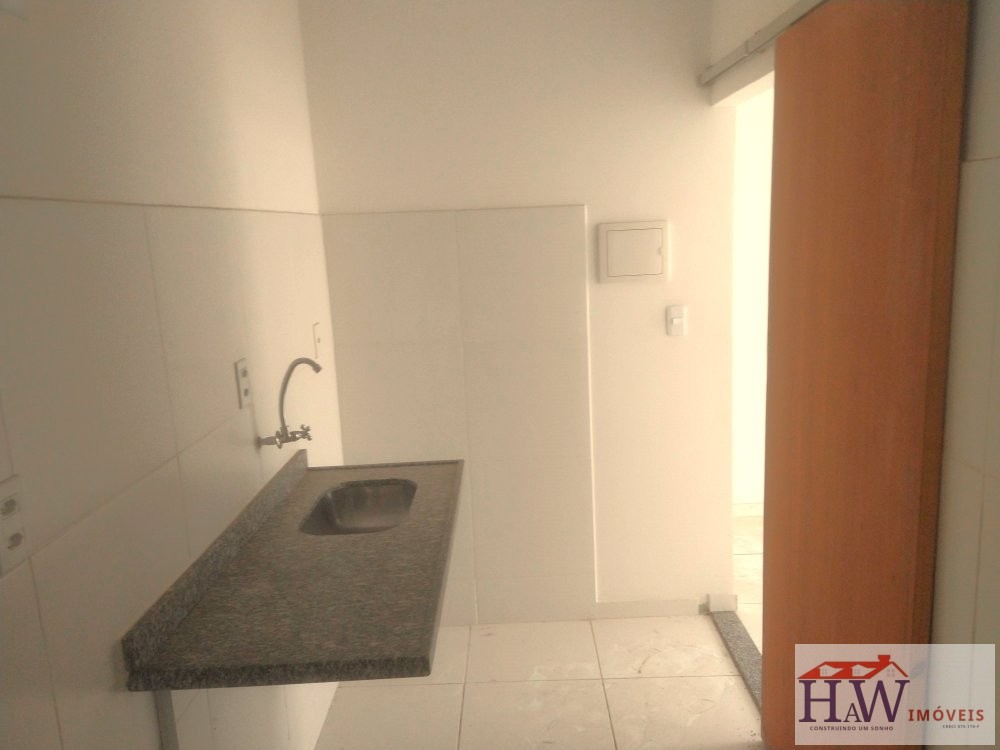 Apartamento para alugar com 2 quartos, 25m² - Foto 9