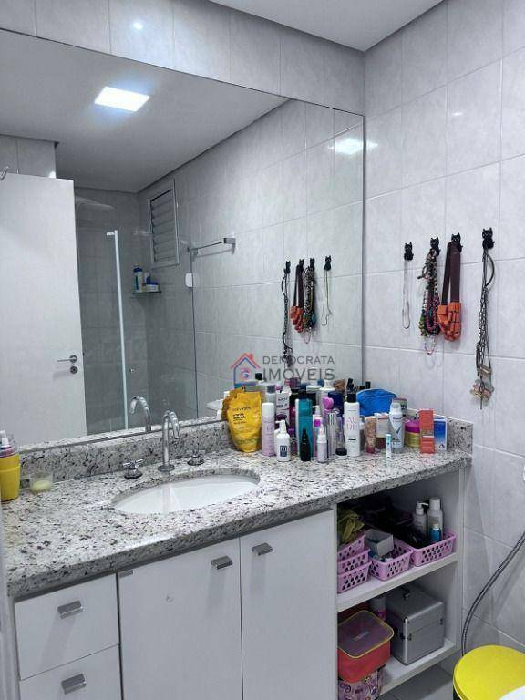 Apartamento à venda com 2 quartos, 78m² - Foto 19