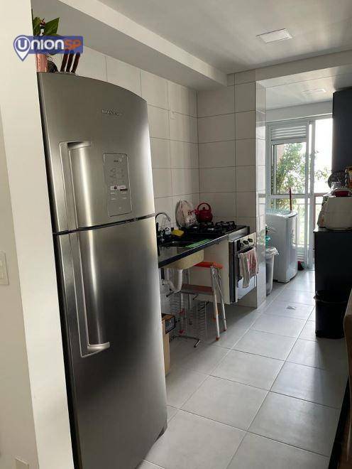 Apartamento à venda com 3 quartos, 75m² - Foto 12