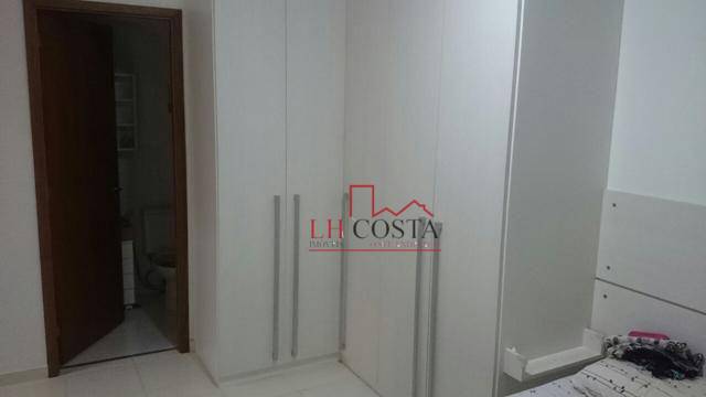 Apartamento à venda com 2 quartos, 65m² - Foto 10