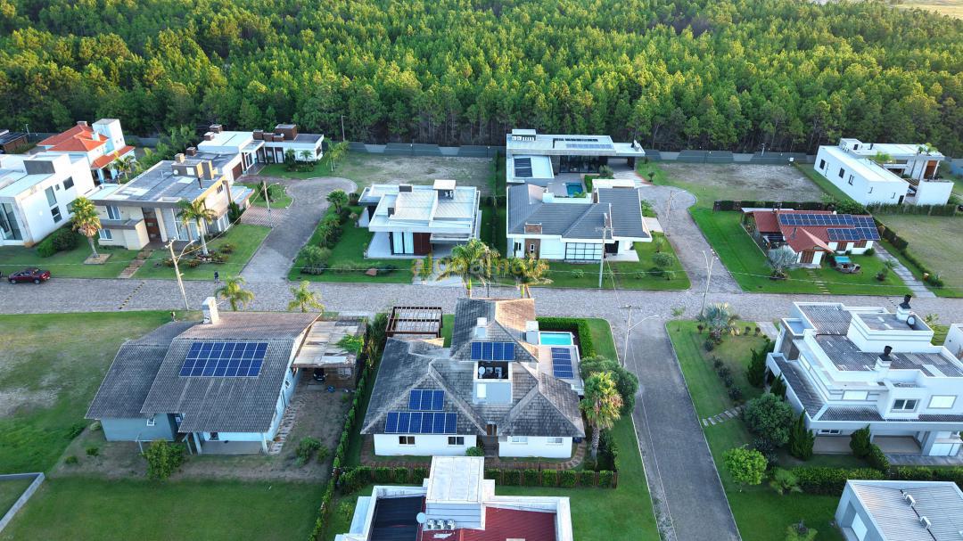 Casa de Condomínio à venda com 4 quartos, 260m² - Foto 28