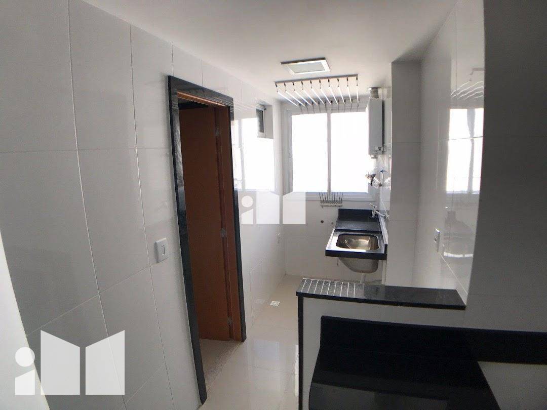 Apartamento à venda com 4 quartos, 148m² - Foto 16