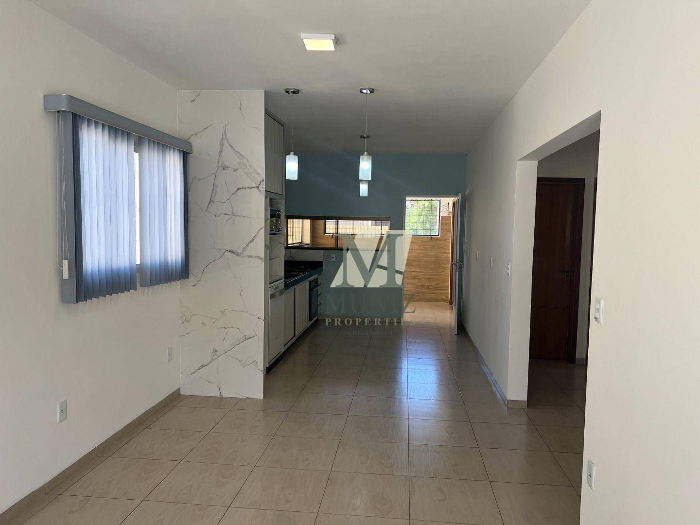 Casa para alugar com 3 quartos, 96m² - Foto 3