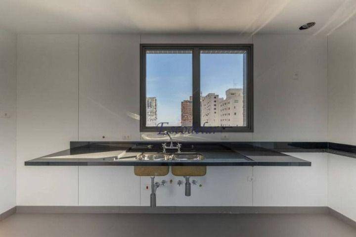 Apartamento à venda com 4 quartos, 193m² - Foto 7