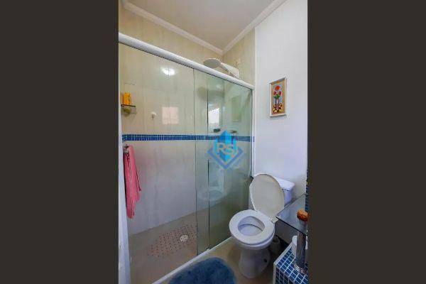 Sobrado à venda com 3 quartos, 300m² - Foto 17