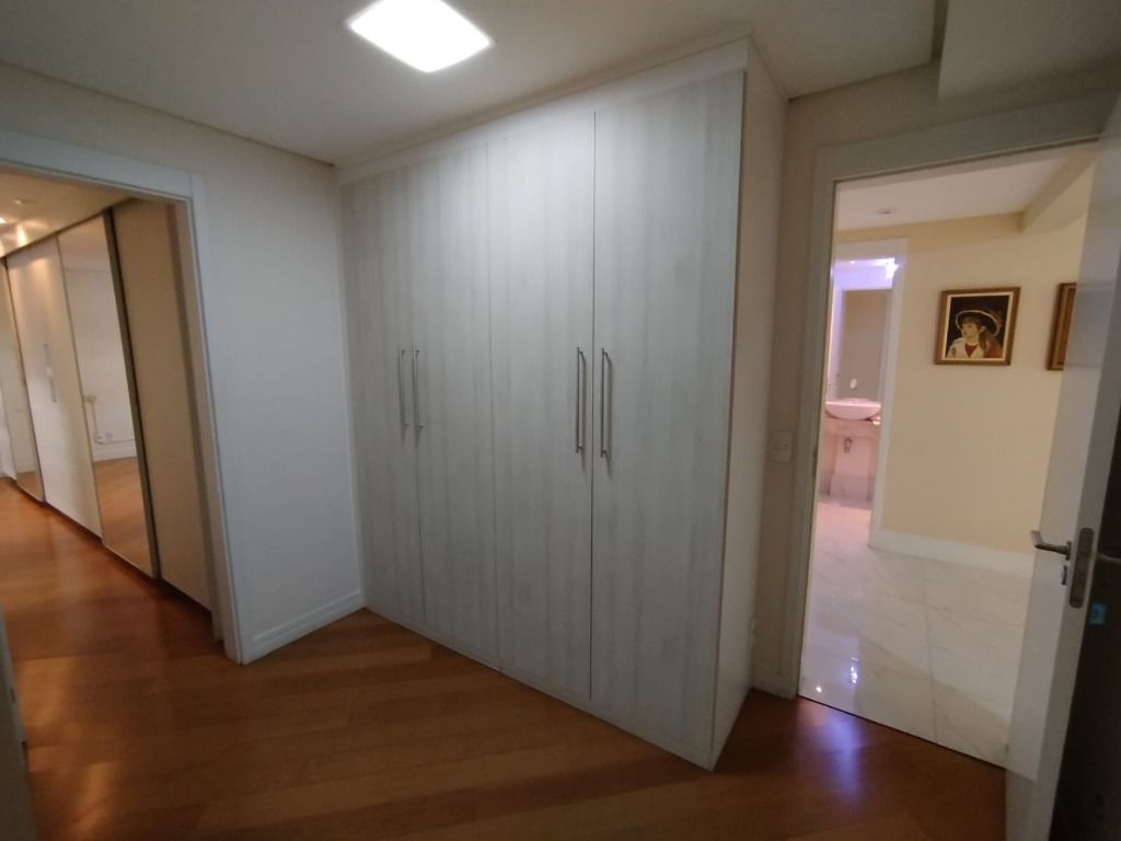 Apartamento à venda com 3 quartos, 155m² - Foto 6