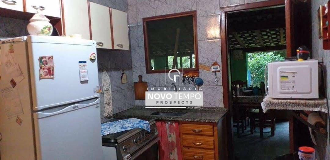 Sítio à venda com 5 quartos, 400m² - Foto 22