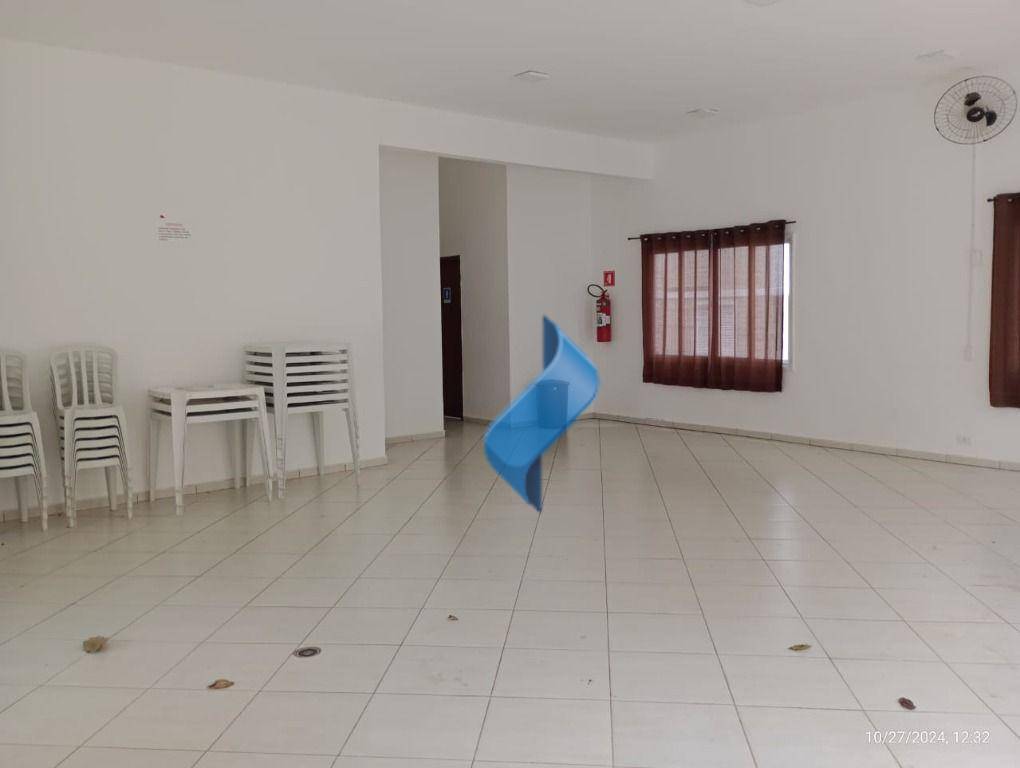 Apartamento à venda com 2 quartos, 51m² - Foto 15