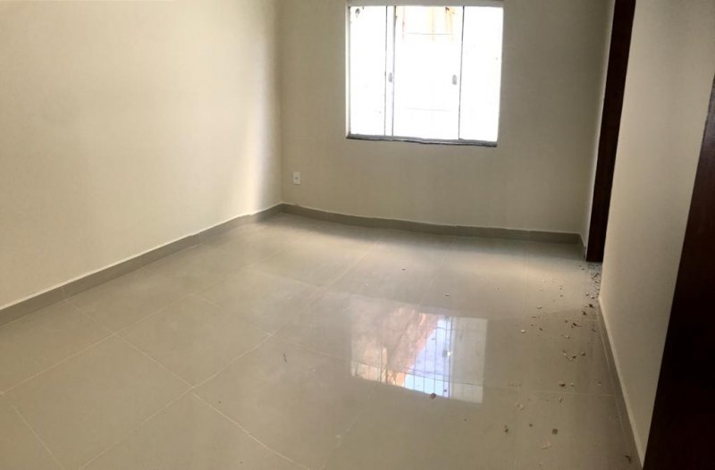 Apartamento à venda com 2 quartos, 72m² - Foto 4