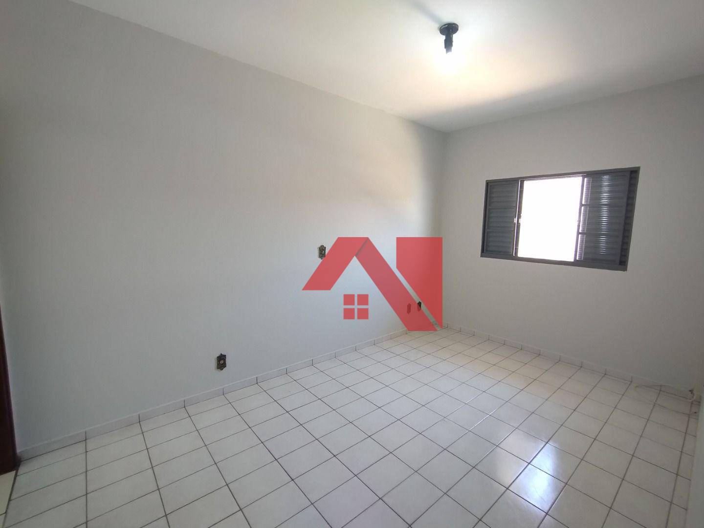 Apartamento para alugar com 3 quartos, 80m² - Foto 6