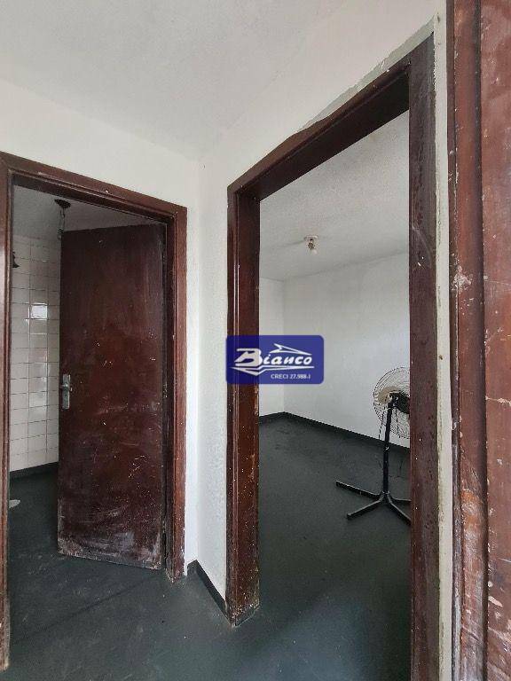 Sobrado à venda com 3 quartos, 800m² - Foto 75