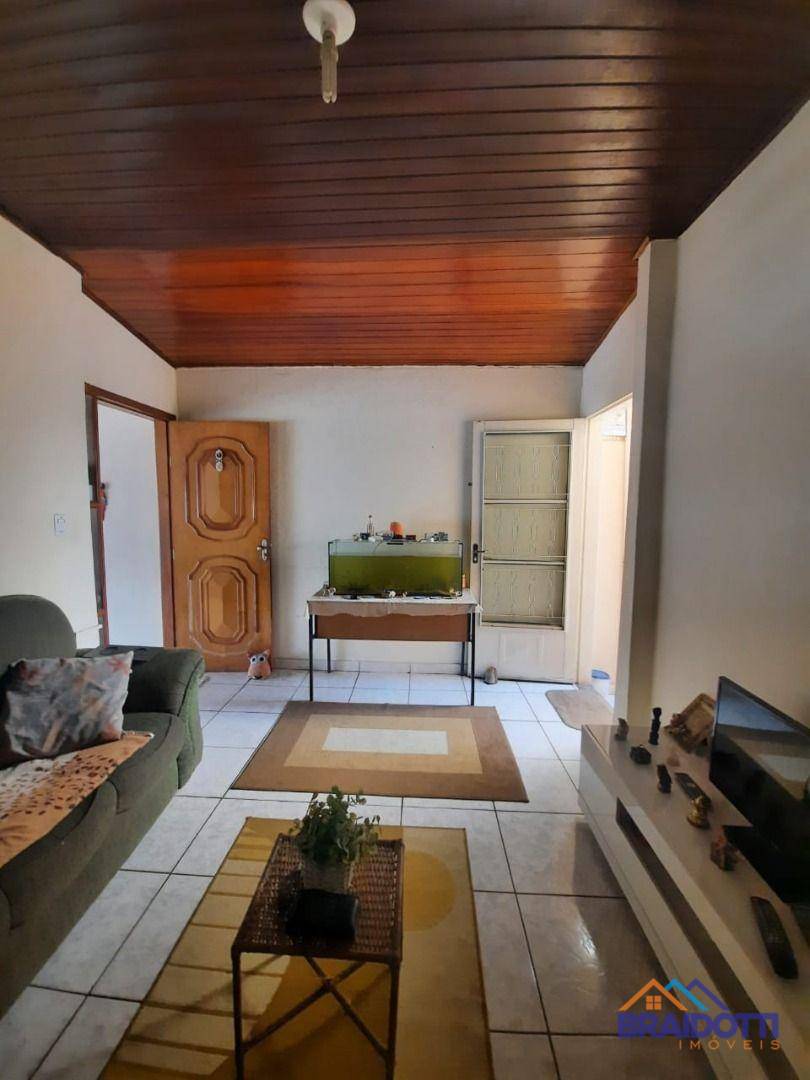 Casa à venda com 2 quartos, 90m² - Foto 12