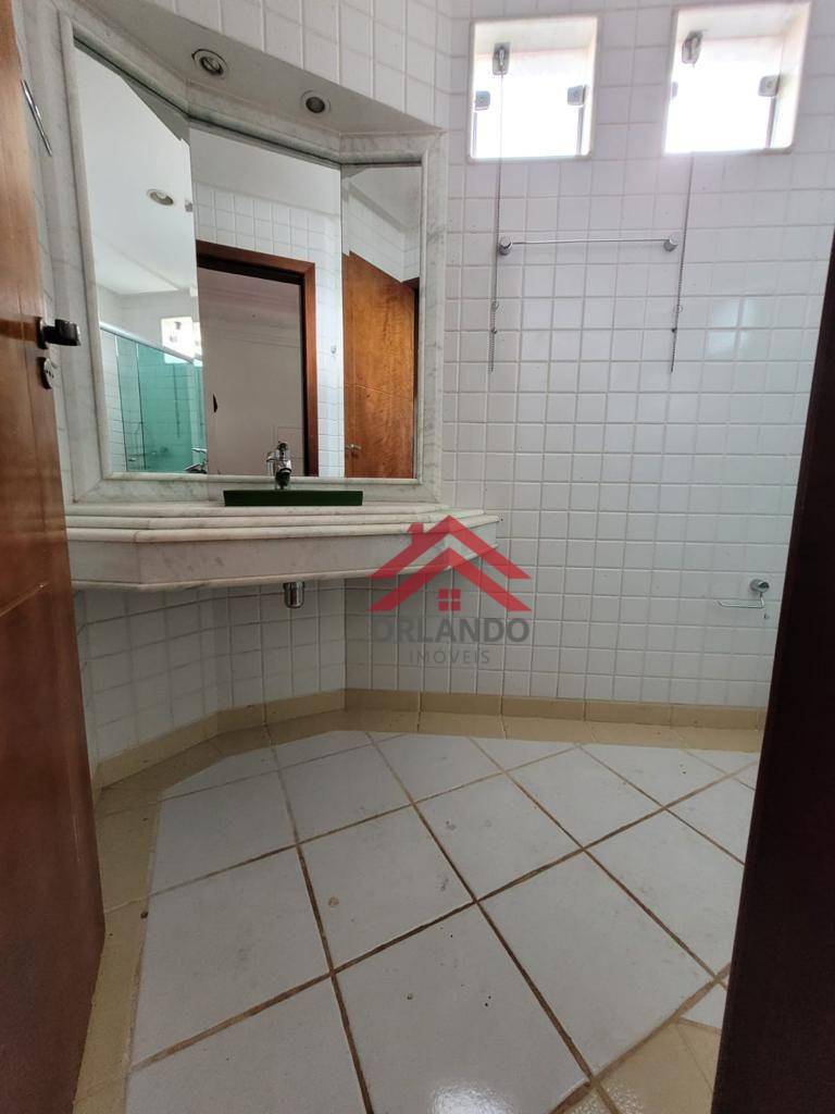 Sobrado à venda com 4 quartos, 272m² - Foto 11