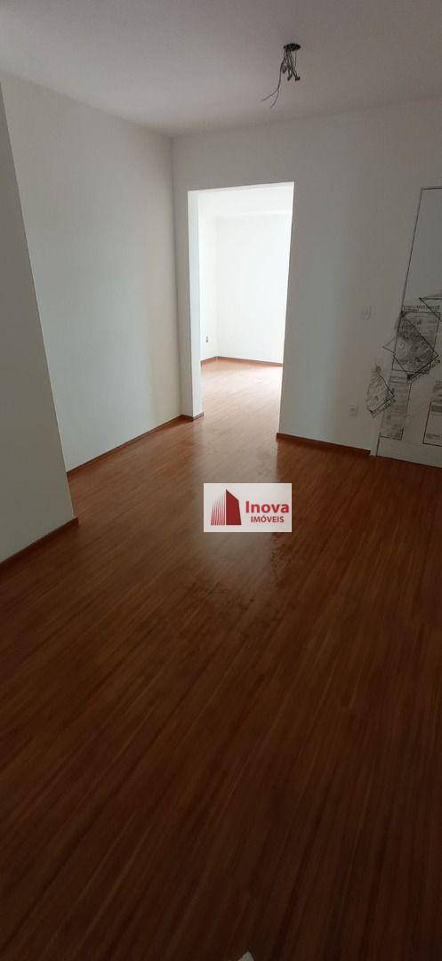 Apartamento à venda com 1 quarto, 42m² - Foto 8