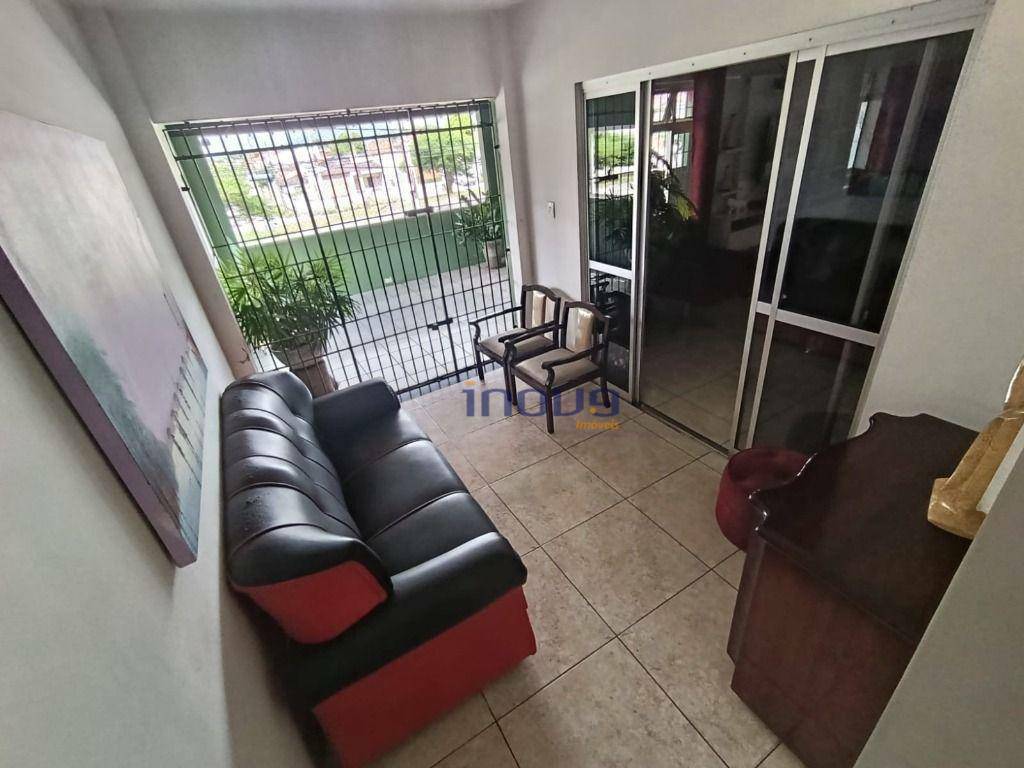Casa para alugar com 3 quartos, 328M2 - Foto 13